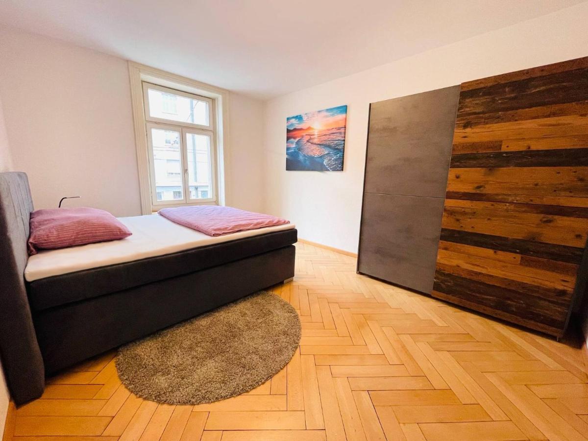 Beautiful, Bright, Large Apartment With Balcony Smarttv St. Gallen Exterior foto