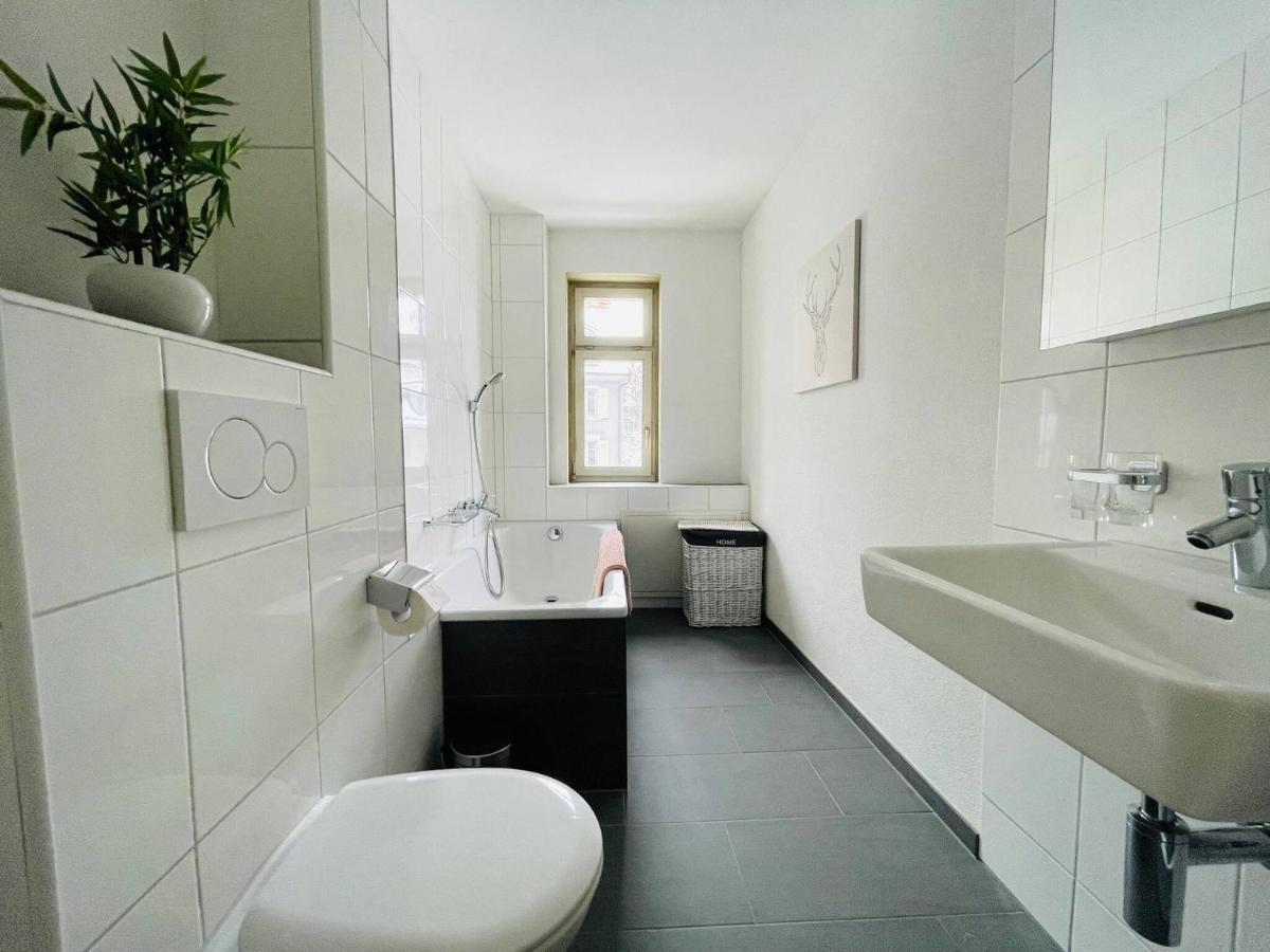 Beautiful, Bright, Large Apartment With Balcony Smarttv St. Gallen Exterior foto